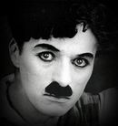 25 XII 1977 zmarł Charlie Chaplin